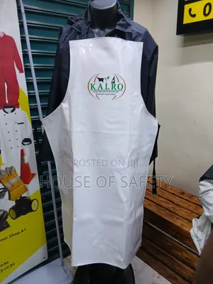 Smooth Surface Reinforced Apron Waterproof
