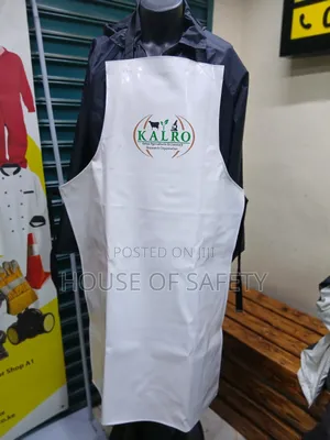 Smooth Surface Reinforced Apron Waterproof