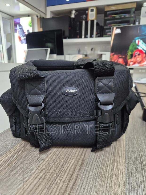 Vivitar Camera Bag Black! - main view
