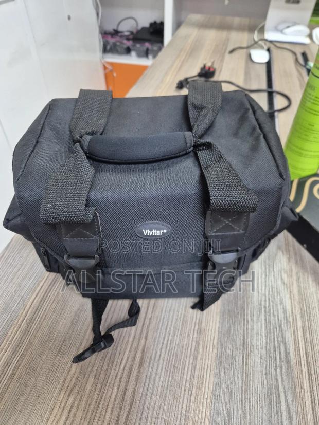Vivitar Camera Bag Black! - thumbnail 3