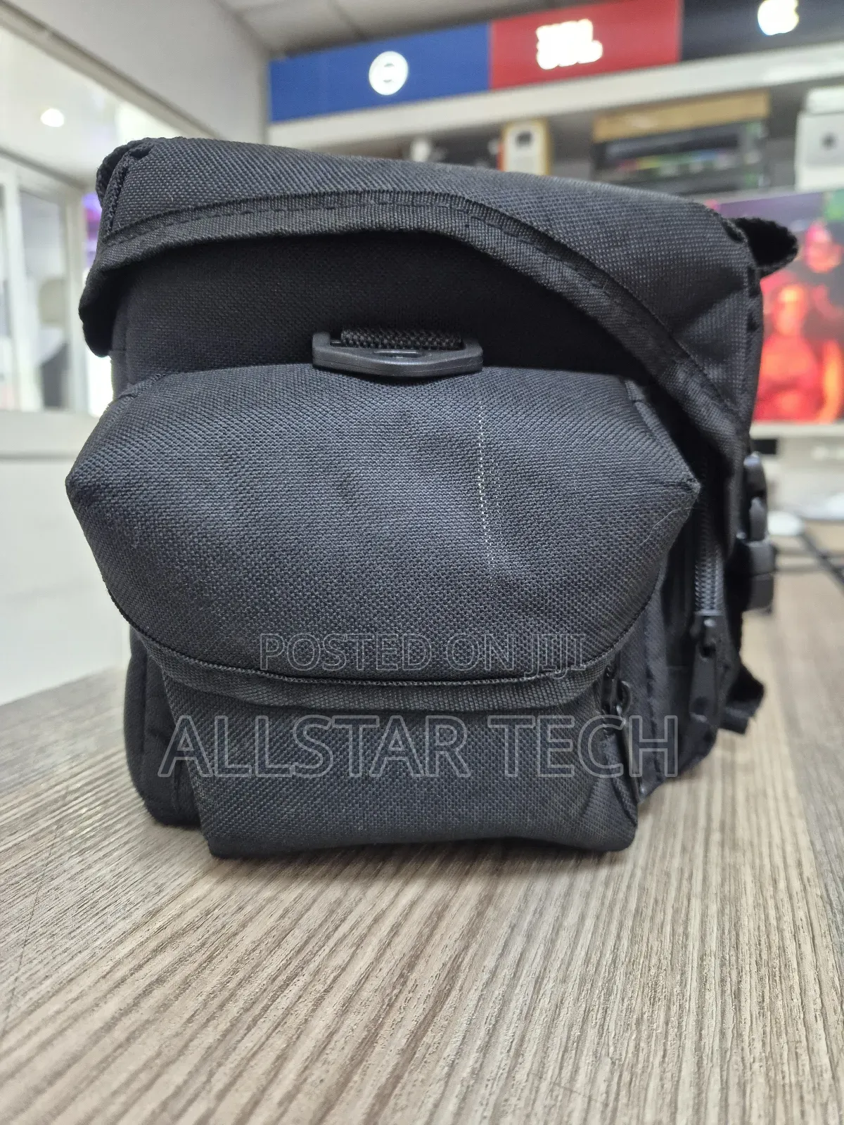 Vivitar Camera Bag Black!