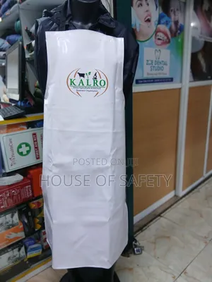 Dry Surface Apron Used For Pet Grooming