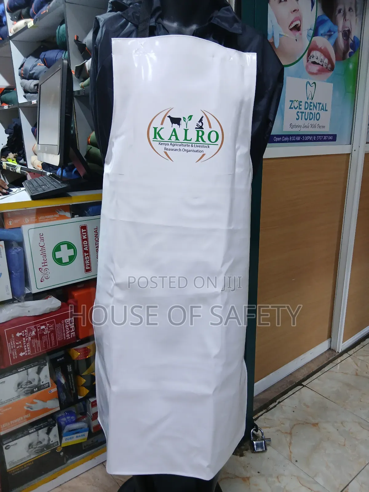 Dry Surface Apron Used For Pet Grooming