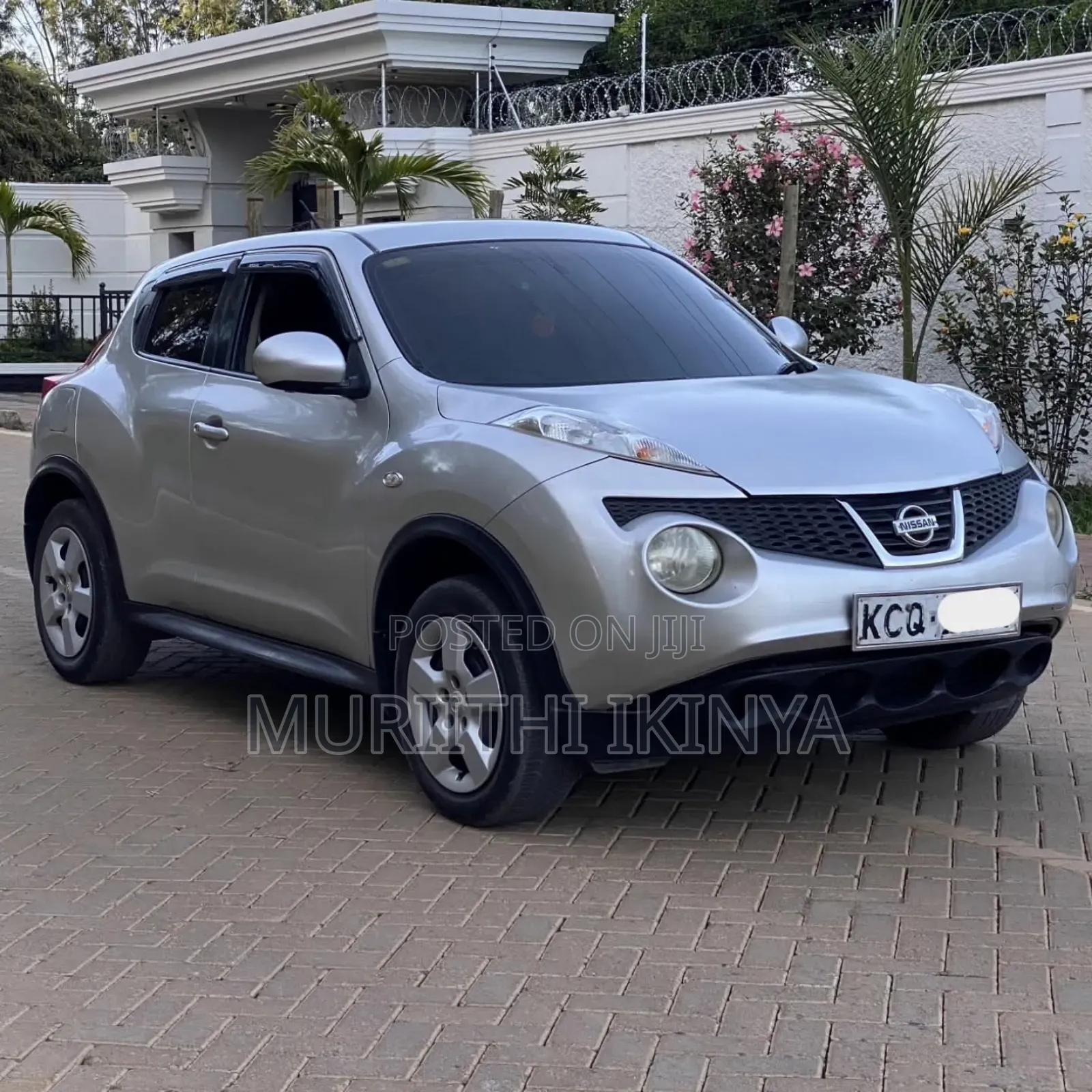 Nissan Juke 2011 Silver