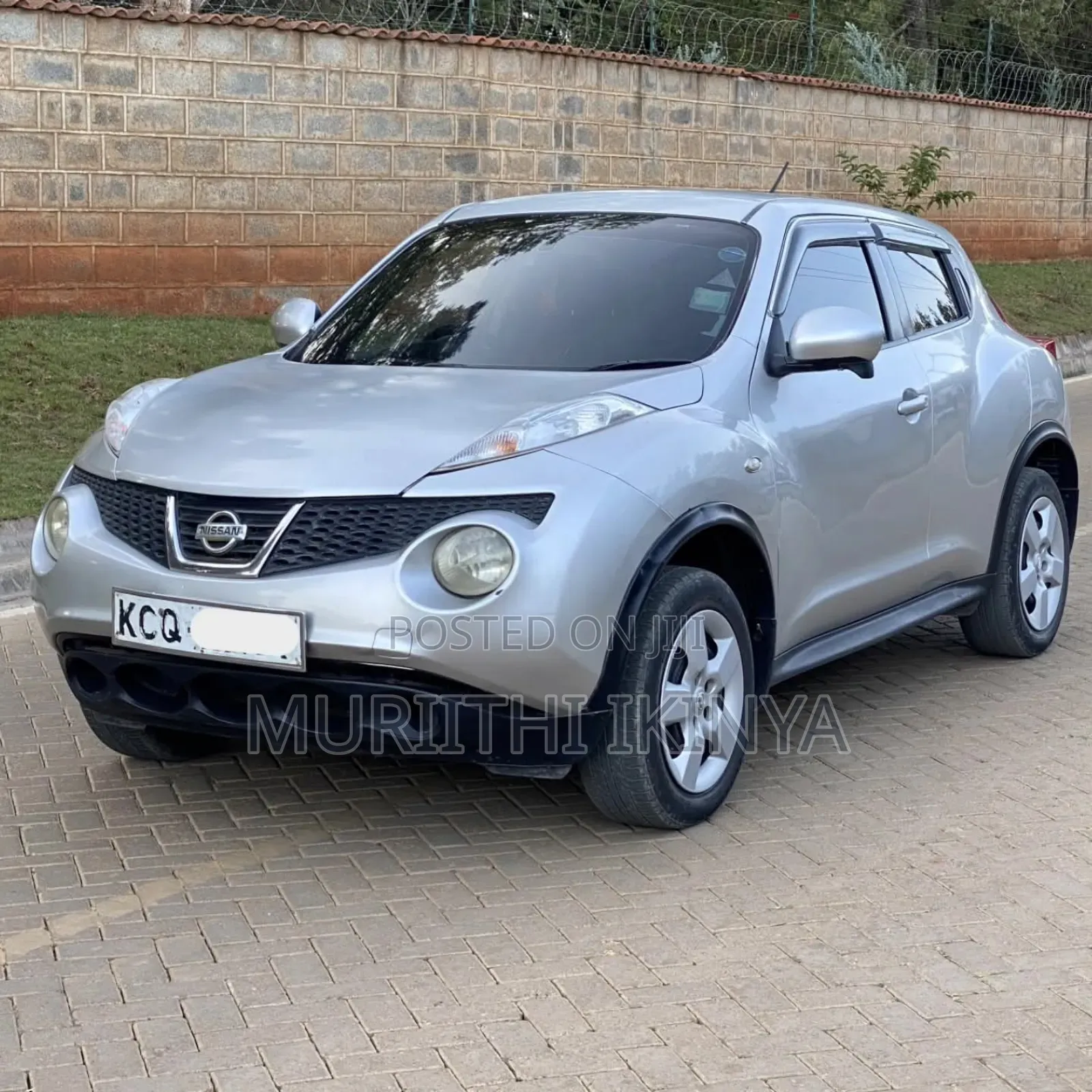Nissan Juke 2011 Silver
