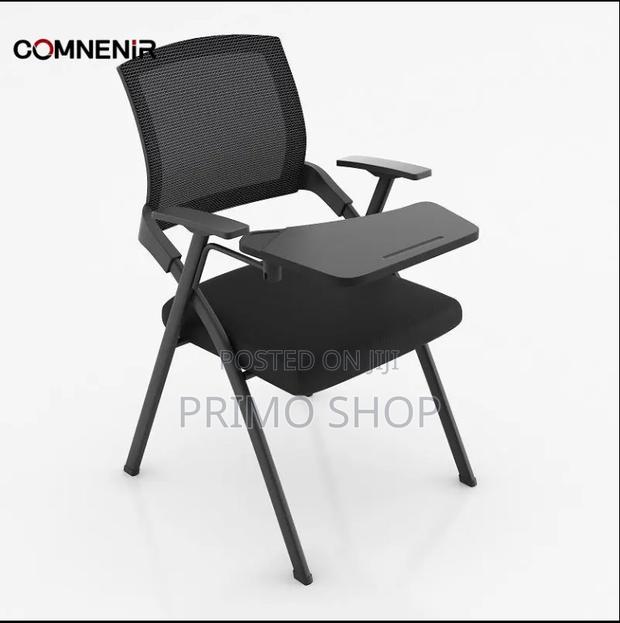 Office Chair : Black Folding Training Chair With Mesh Back - thumbnail 2