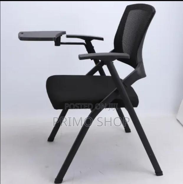 Office Chair : Black Folding Training Chair With Mesh Back - thumbnail 4