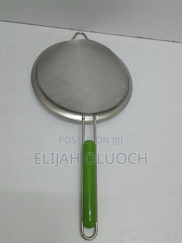 Durable Stainless Steel Strainer - main view