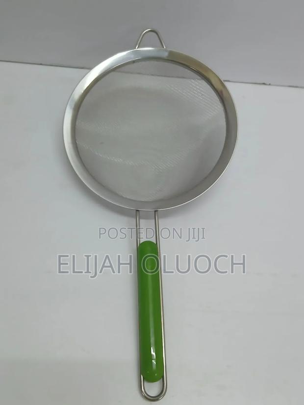 Durable Stainless Steel Strainer - thumbnail 3