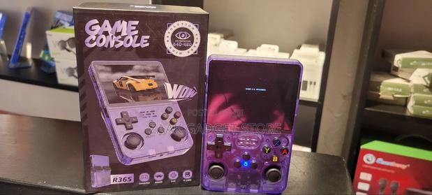 R36s Game Handheld Portable Game Console - thumbnail 3