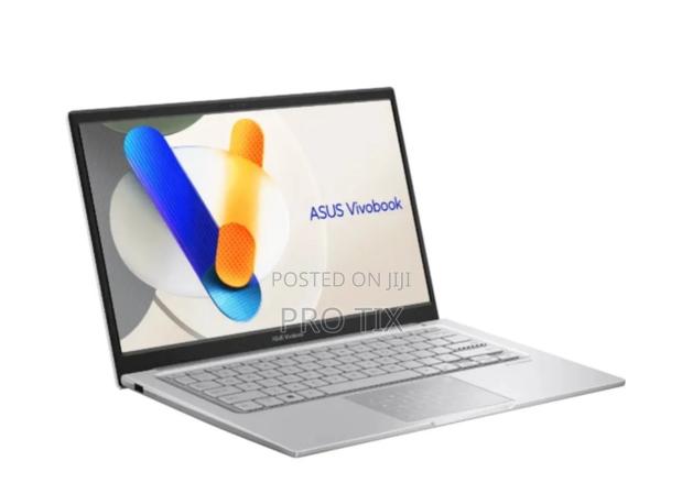 New Laptop Asus 16GB Intel Core i7 SSD 512GB