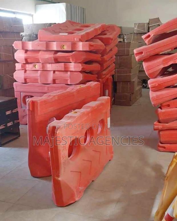 Plastic Road Barriers - main view