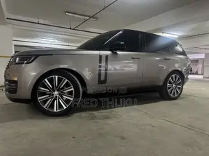 Land Rover Range Rover P400 SE SWB 2022 Gray