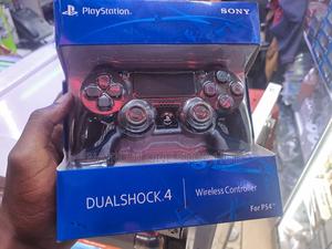 Dual Shock 4 Controller Sony Play Station - main view