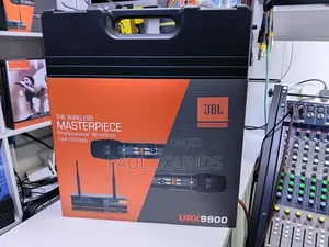 JBL Urx9900 Professional Uhf Wireless Microphone System