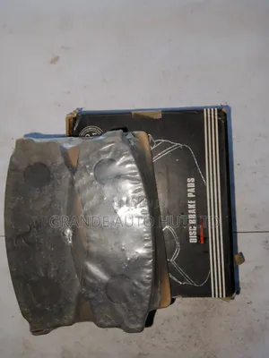 Rear Brake Pads for Toyota Prado (Lamda Brand)