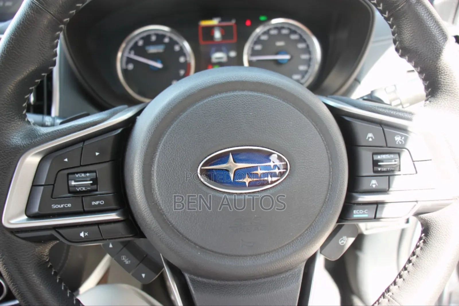 Subaru Forester Premium AWD 2019 Silver