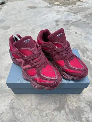 New Balance 9060 Unisex