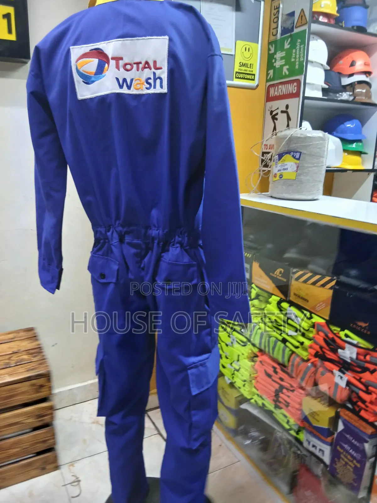 Cargo Pants With Zipper Pockets