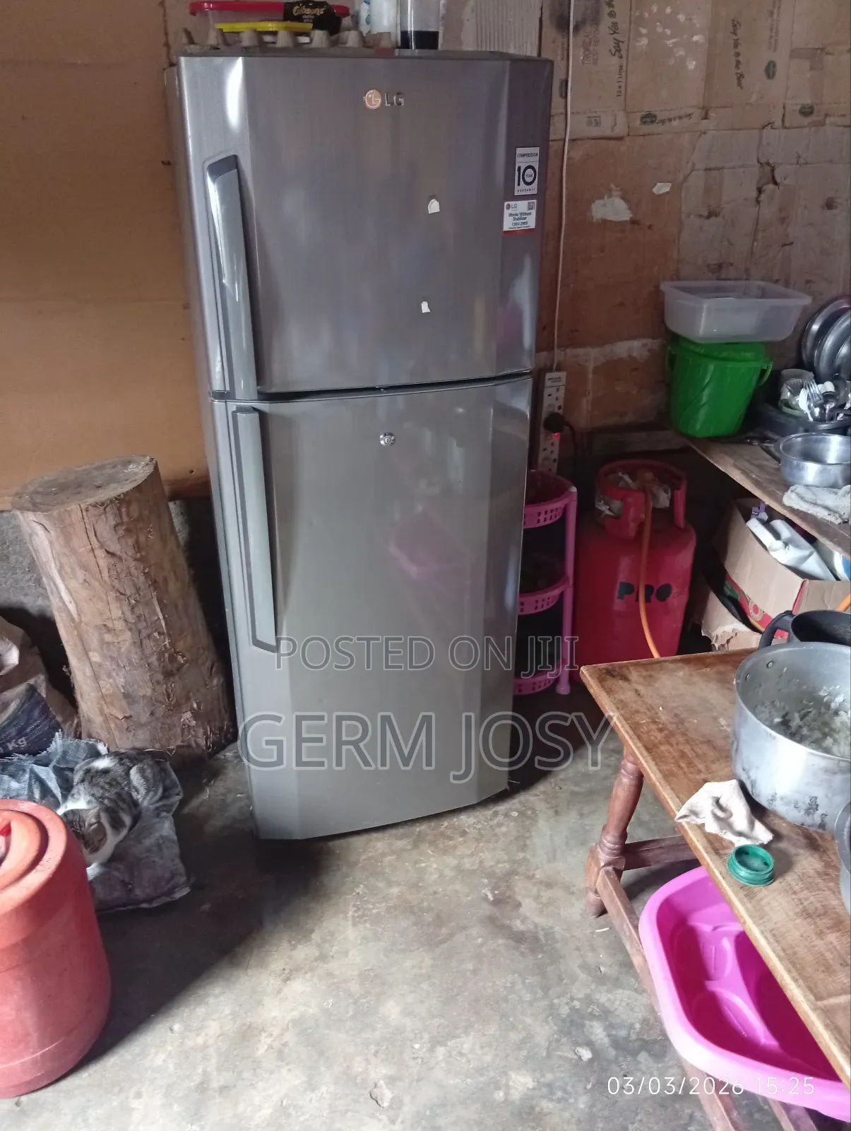 Fridge for Sale Lg in Good Condition