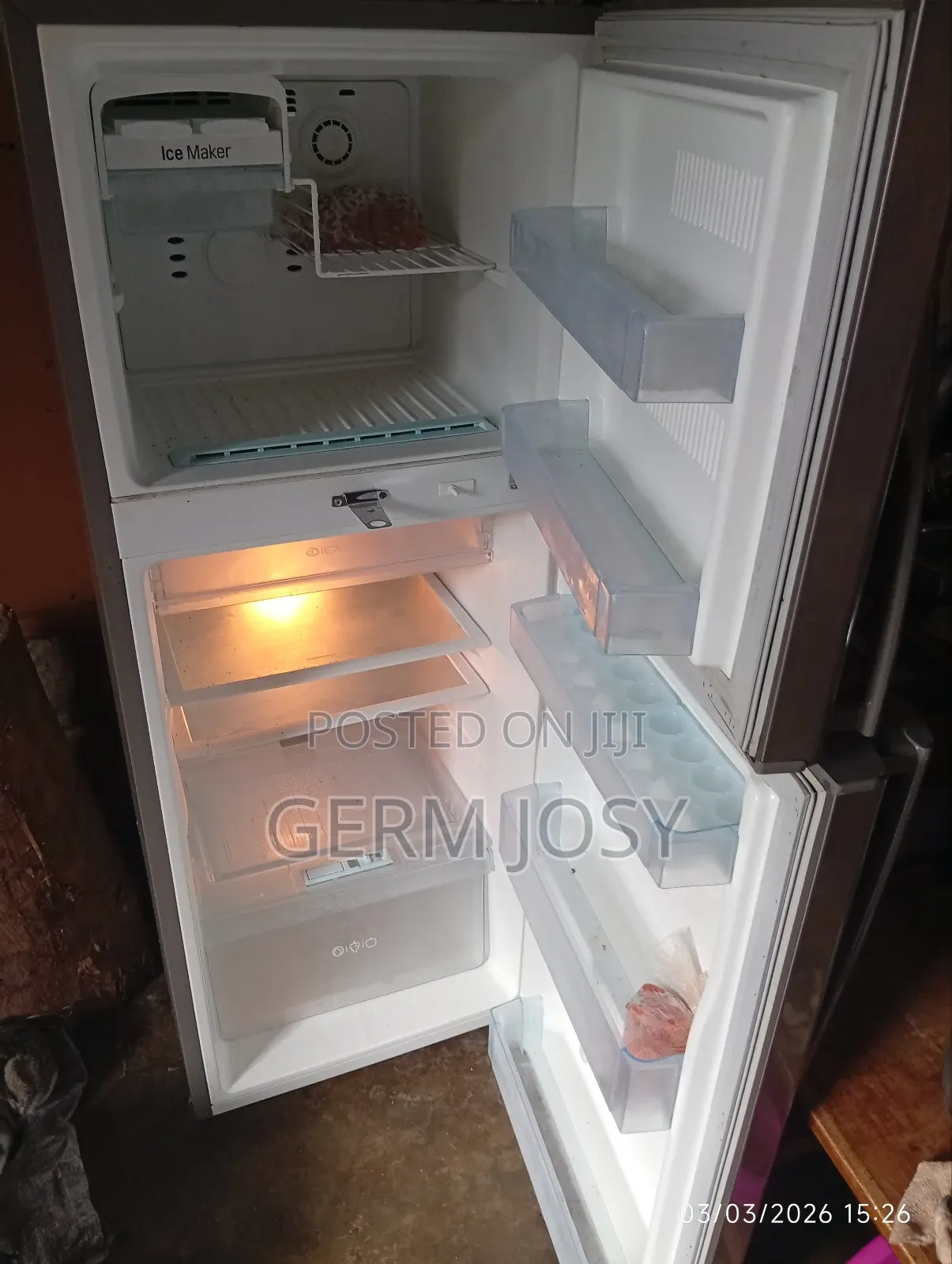 Fridge for Sale Lg in Good Condition
