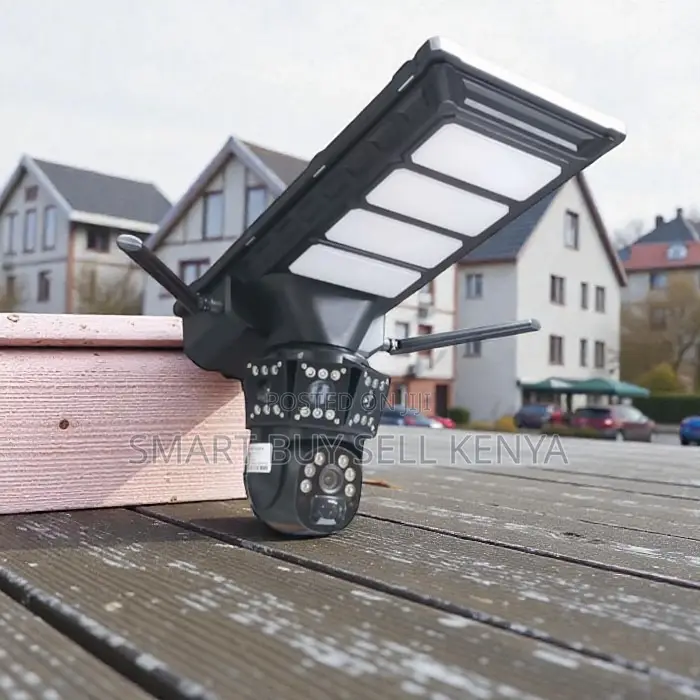 Space Efficient 4g PTZ Dual Lens Solar Camera Solar Street Light