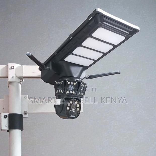 360° Wide Coverage 4g PTZ Dual Lens Solar Camera Solar Street Light - main view