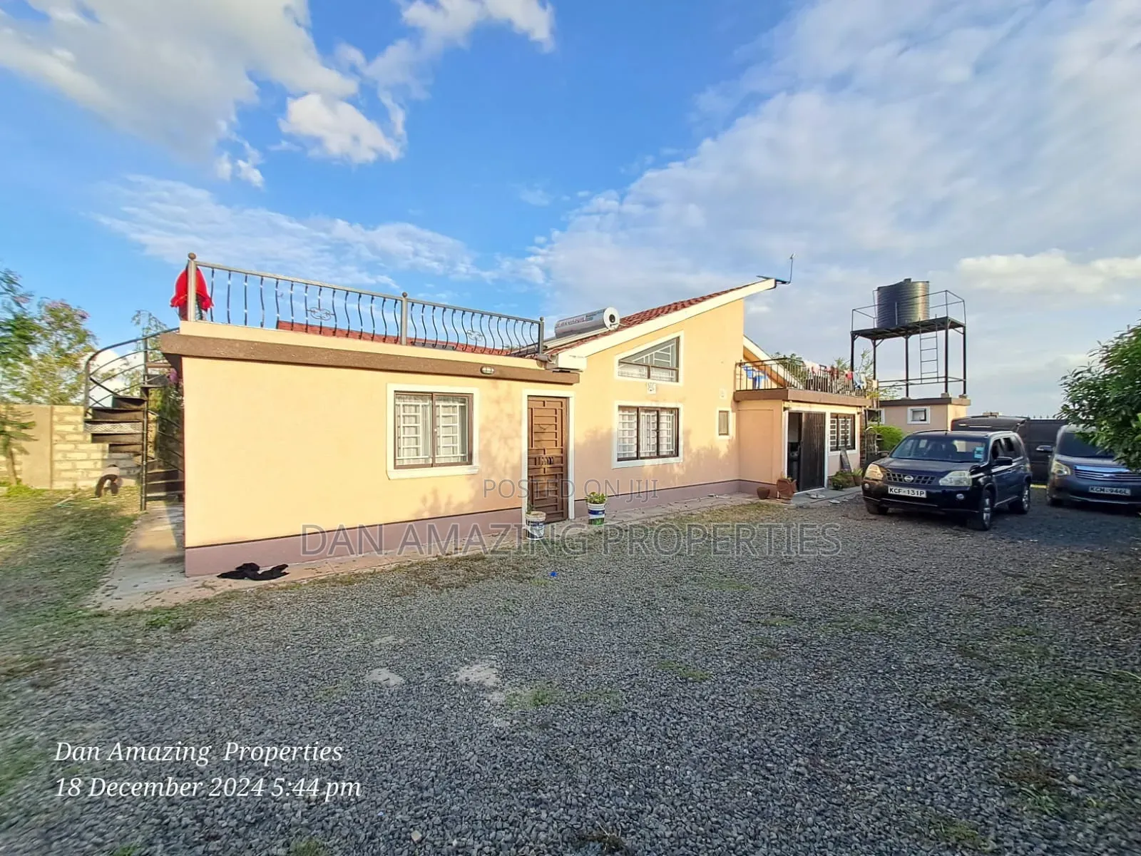 4bdrm Bungalow in Isinya Rd On 1/4, Kiserian for sale