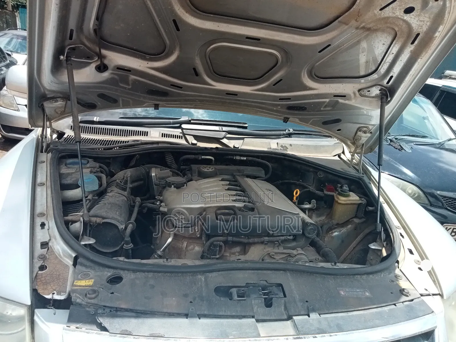 Volkswagen Touareg 2005 Silver