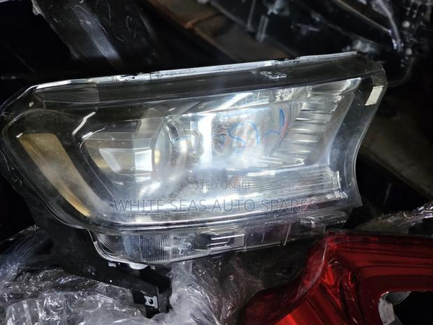 Ford Ranger Headlight