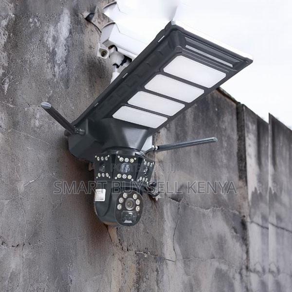 V380 Pro App 4g PTZ Rotating Dual Lens Solar Camera Solar Street Light