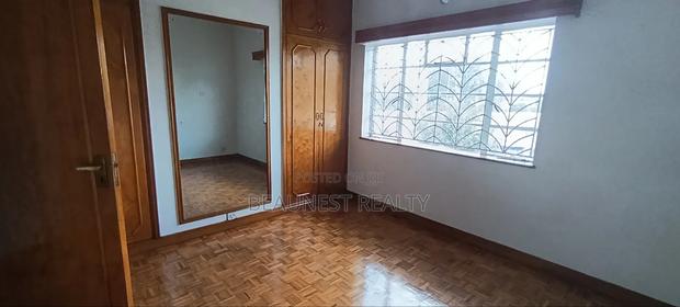 2 Bedroom Apartment Office - thumbnail 3