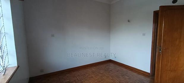 2 Bedroom Apartment Office - thumbnail 7