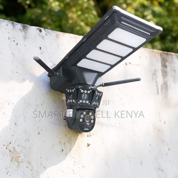 Built-in Infrared Leds 4g PTZ Dual Lens Camera Solar Street Light