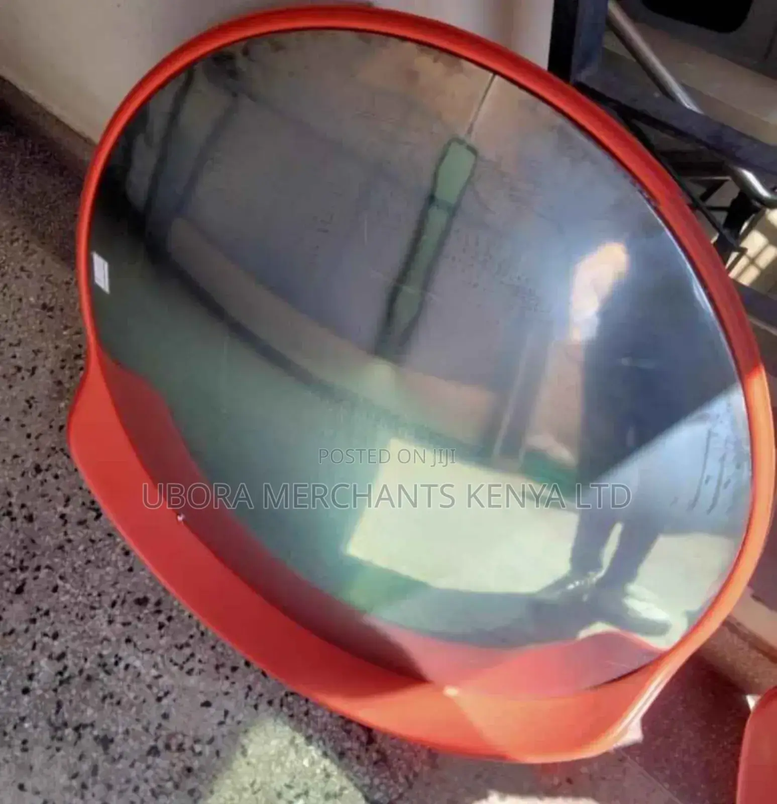 Diverging Convex Mirrors