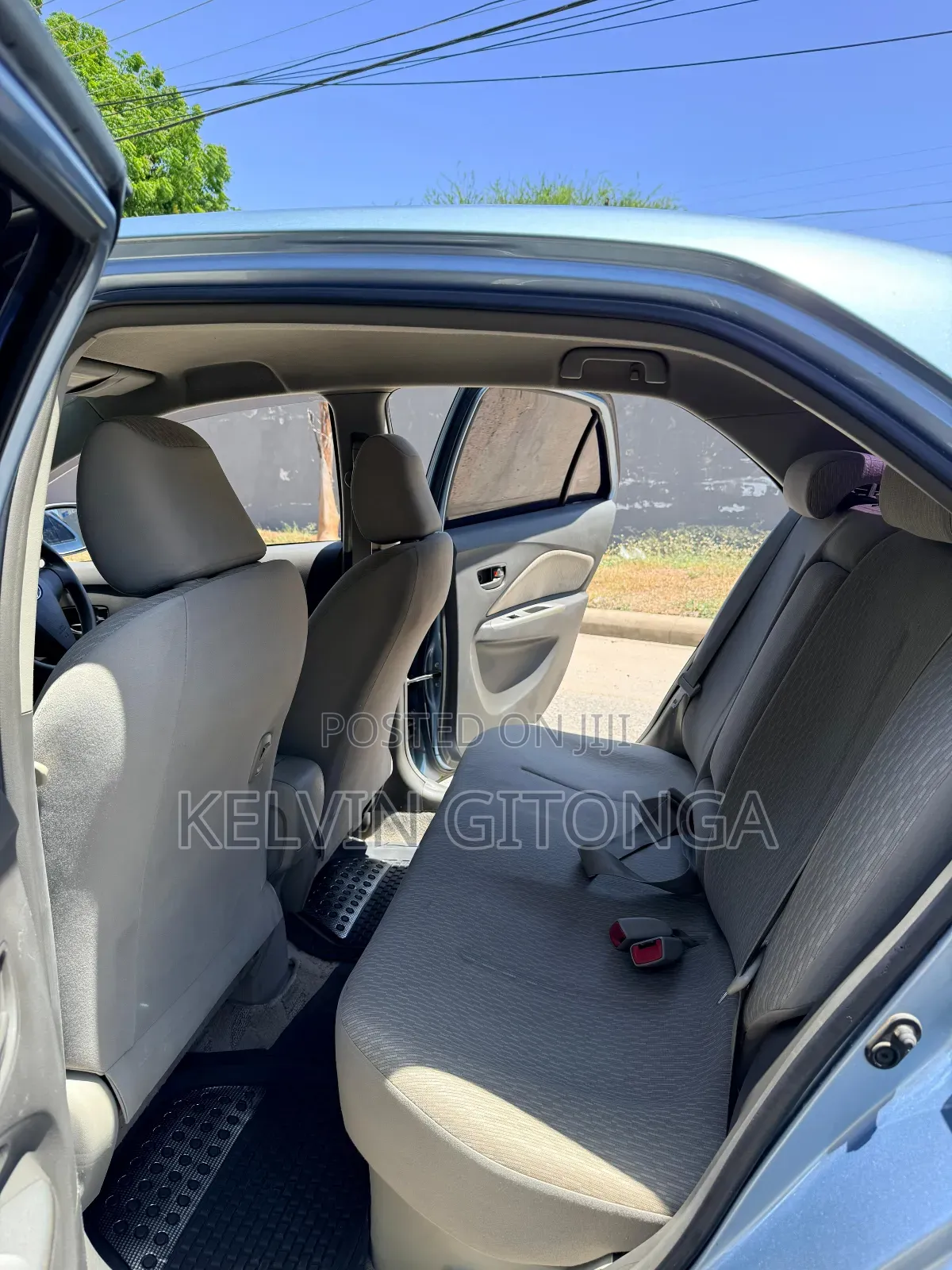 Toyota Belta 2012 Blue