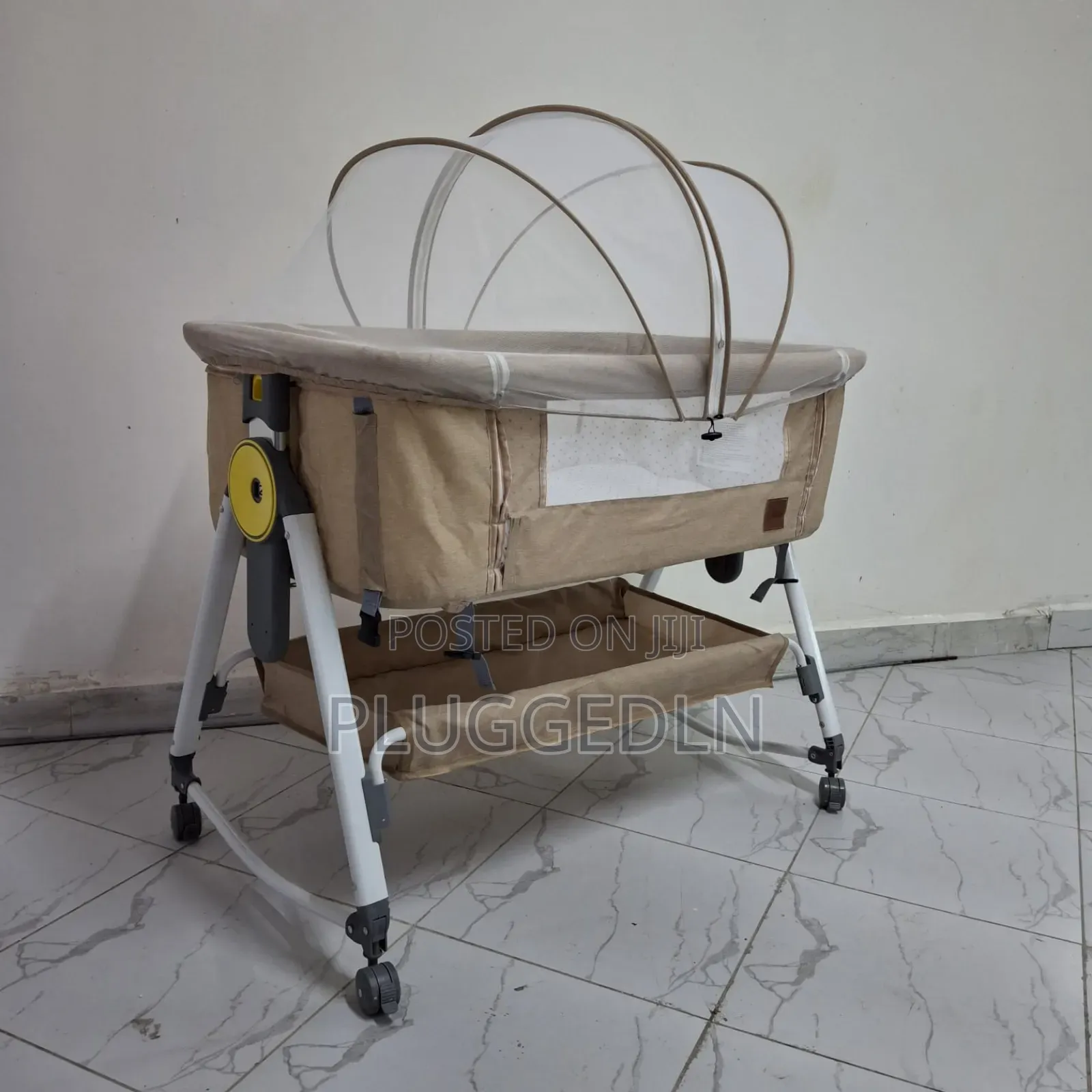 Portable Co-Sleeper Baby Bassinet