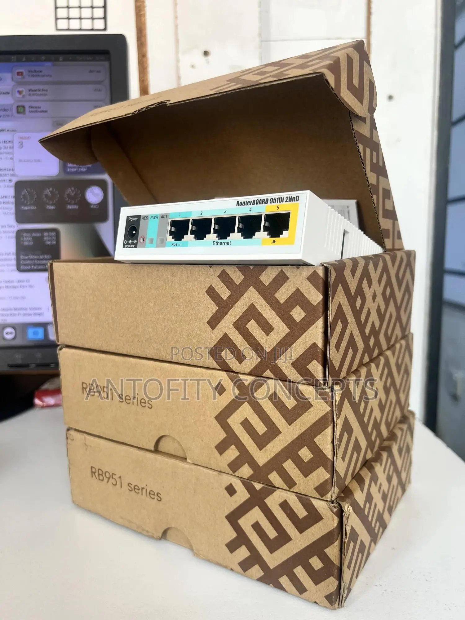 Mikrotik Rb951ui-2hnd Wireless Router