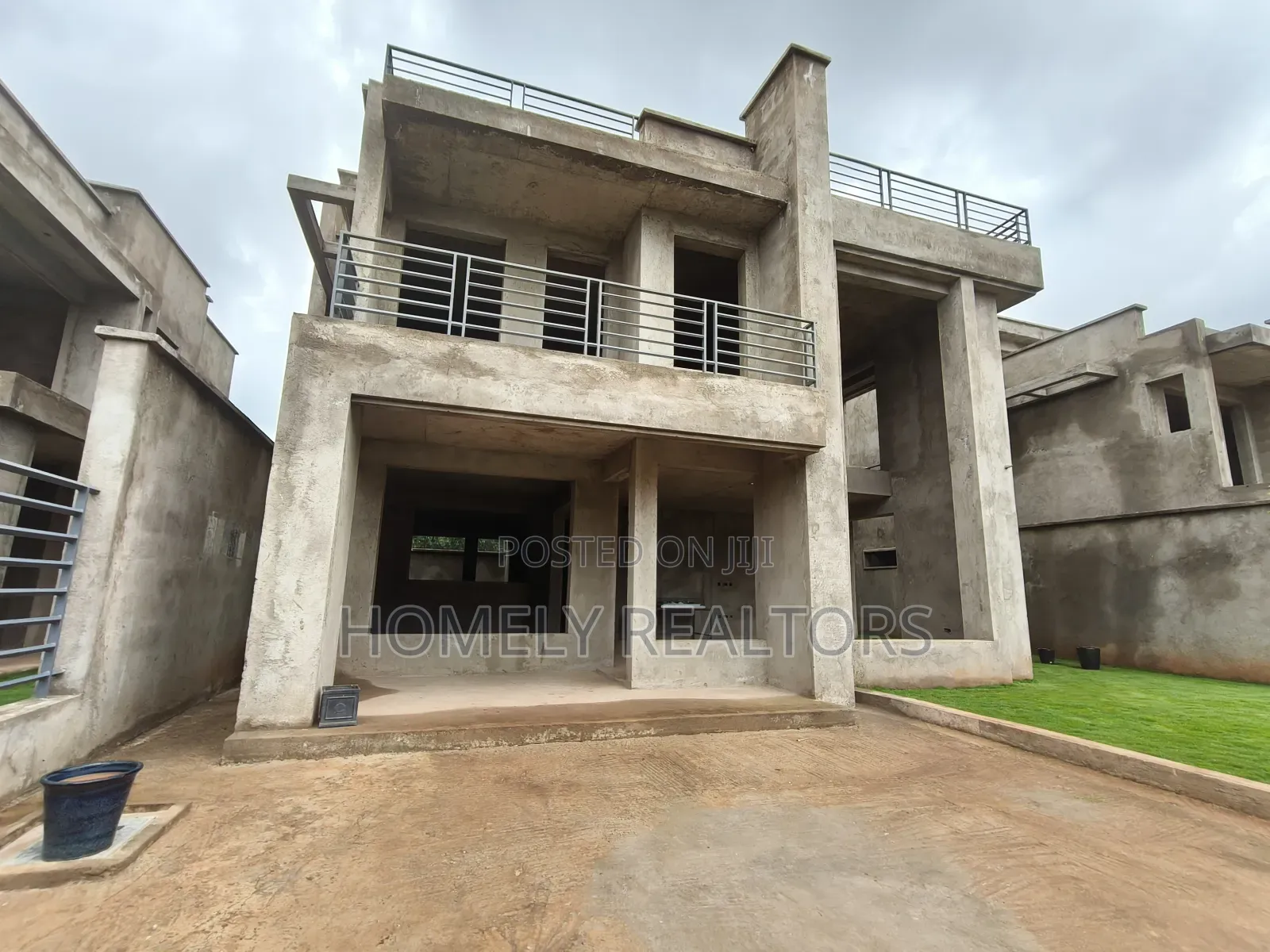 5bdrm Maisonette In Muhuri Road, Kinoo For Sale