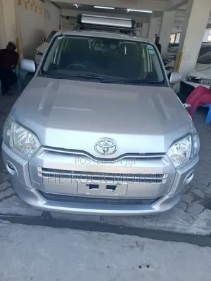 Toyota Succeed 2019 Silver