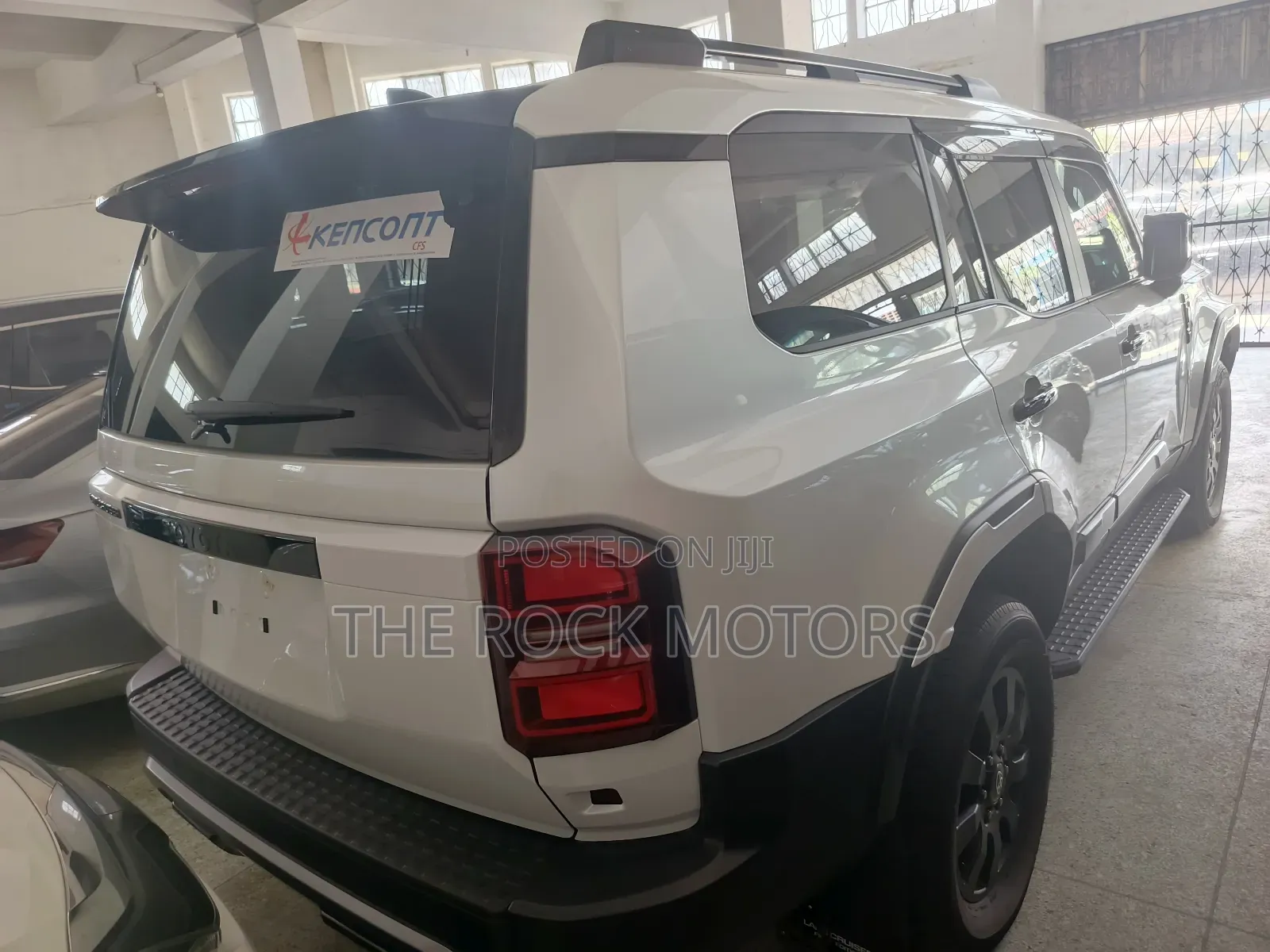 Toyota Land Cruiser Prado 2020 White