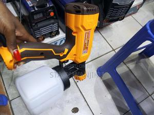 Well Performing Paint Sprayer - thumbnail 2