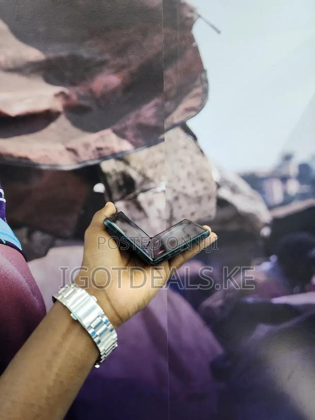 Samsung Galaxy Z Fold 3 256 GB Black - thumbnail 6