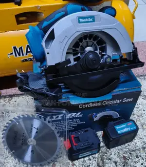 Makita 7" Rechargable Circular Saw/Cordless Circular Saw