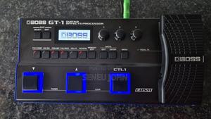 Boss Gt1 Multi Effects Pedal - thumbnail 2