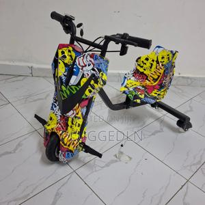 3-Wheel Electric Drifting Scooter. - thumbnail 2