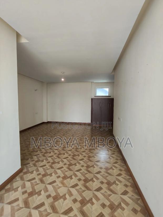 4bdrm Apartment in Parklands/Highridge for rent - thumbnail 12