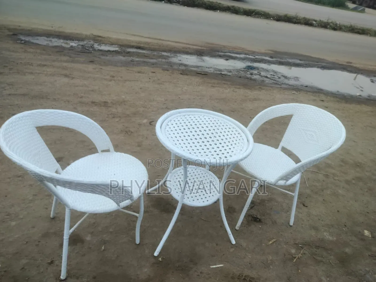 Outdoor Seats