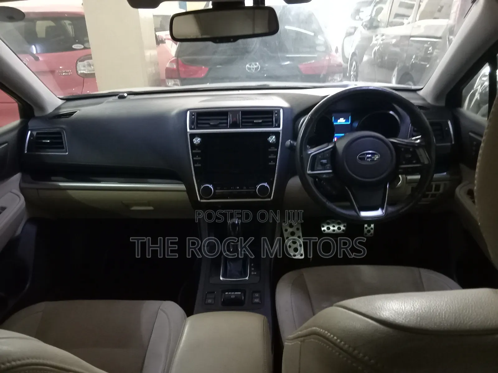 Subaru Outback 2018 White