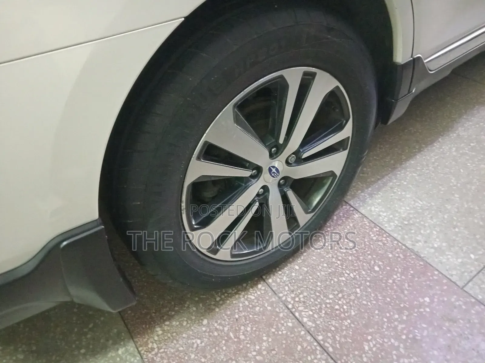 Subaru Outback 2018 White